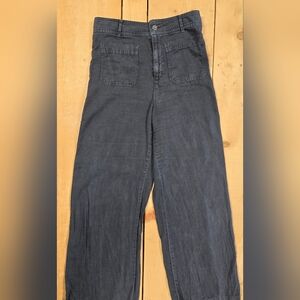 High-waisted Black Linen Pants